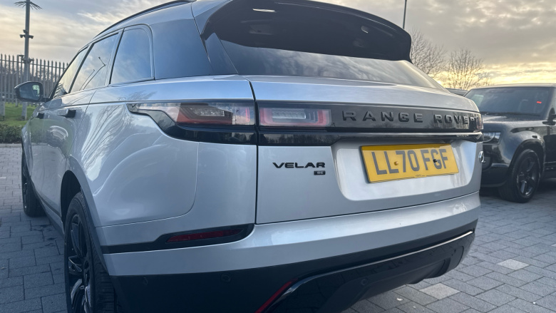 Land Rover Range Rover Velar 2.0 D200 SE 5dr Auto Diesel Estate